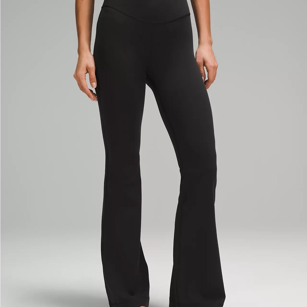 Lululemon Wunder Under high-rise flare pant women’s size 6